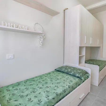 2 Bedroom Stunning In Апартаменты
